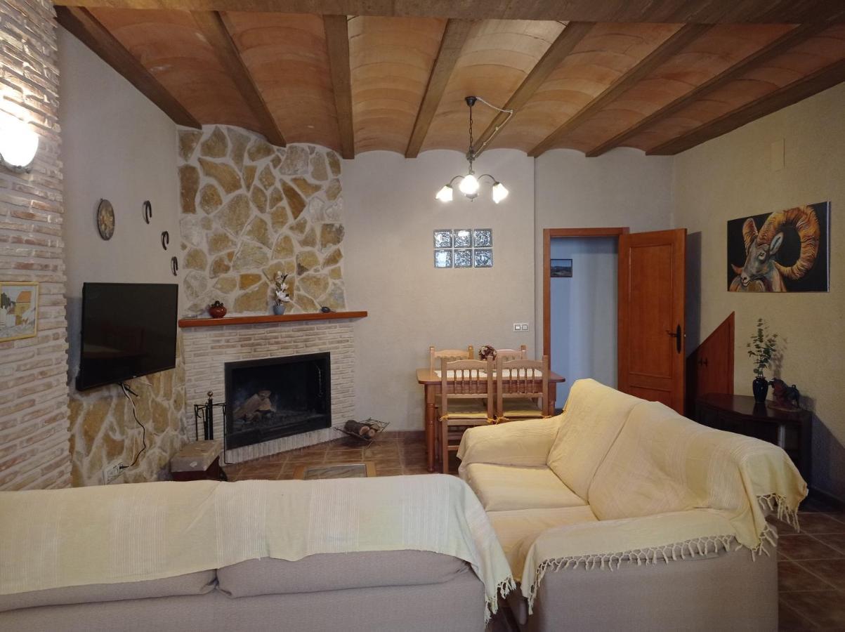 Casa Camille.Villares Elche De La Sierra Buitenkant foto